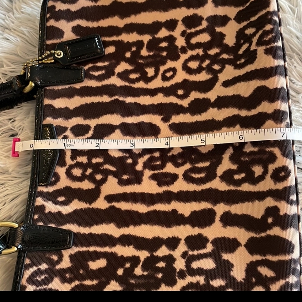Coach Bag - Picture 2 of 5
